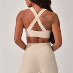 Conjunto Bermuda Fitness Com Bolso Off White Pure