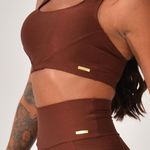 Conjunto Bermuda Fitness Com Bolso Marrom Pure