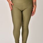 Legging Plus Size Cintura Alta Verde Prada