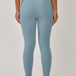 Legging Canelada Cós Alto Azul Claro Bela