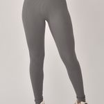 Legging Canelada Cós Alto Cinza Bela