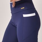 Bermuda Fitness Com Bolso Marinho Vibre