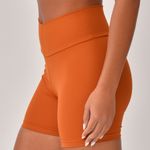 Short Fitness Caramelo Básico Light