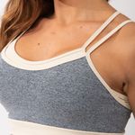Top Fitness Cinza e Off White Ultra