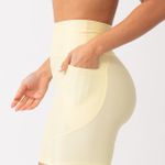 Bermuda Fitness Com Bolso Amarelo Pure