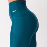 Bermuda Fitness Com Bolso Azul Petróleo Pure
