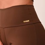 Calça Legging Fitness Cintura Alta Marrom Flare