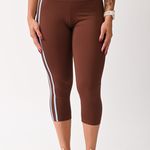 Calça Legging Curta Marrom Com Listras Capri