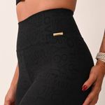 Legging Cós Alto Preta Jacquard Love