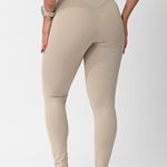 Legging Nude Cós Alto Com Detalhe Levanta Bumbum UP
