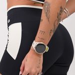 Short Fitness Preto Recortes Iris