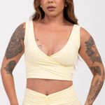 Conjunto Short  Fitness Cintura Alta Amarelo Vibre JuPxt