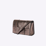 Bolsa Nara Couro Metalic Bala | Carbono