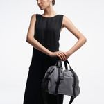 Bolsa Lívia Tecido Tecnológico | Preto, Ouro