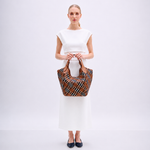 Bolsa Greta Couro Tressê Tela | Canela, Off White, Preto