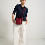 Bolsa Victoria Bucket Couro | Cereja