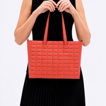 Bolsa Dominó Grande Couro Tressê | Coral