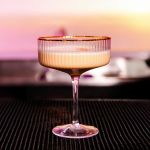Taça Coupe de Vidro Wolff 200 ml Borda Dourada Lines 2 Peças