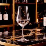 Jogo com 6 Taças de Cristal Para Vinho ou Água 450 ml Tulipa Bohemia