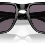 Óculos De Sol Oakley Holbrook Xl Matte Black Prizm Grey