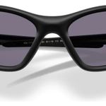 Óculos De Sol Oakley Portal Jacket Matte Black Prizm Grey