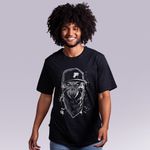 CAMISETA PRETA - CAVEIRA FF