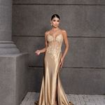 Vestido Longo Valeria Dourado