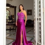 Vestido Longo Elowen Fucsia