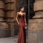 Vestido Longo Kaeliza Marrom 