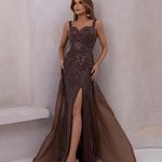 Vestido Longo Vessia Marrom 