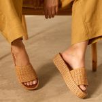 Sandália Flatform Palha Caramelo
