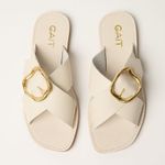 Rasteira Tiras Largas Cruzadas com Fivela Off White