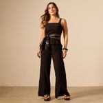 Sandália Flatform Tiras com Tachas Douradas Preta