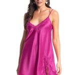 Camisola Curta em Cetim com Renda Milena Rosa - Daniela Tombini
