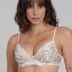 Sutiã com Aro em Renda Sara Intimates - Thanandra Torres