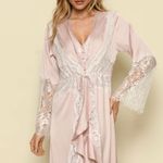 Robe Longo em Cetim com Renda Milena - Miss Victtoria