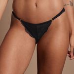 Calcinha String Fio Dental com Renda Intense