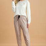 Pijama Feminino Manga longa e Calça Cappuccino Dreams