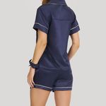 Short Doll em Cetim Manga curta com Botões Glamour