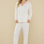 Pijama Feminino Longo com Botões Entre Nuvem