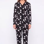 Pijama Feminino Longo com Botões Preto Coração