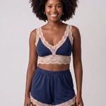 Short Doll Cropped com Renda Mari