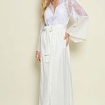 Robe Longo em Cetim com Renda Maressa - Miss Victtoria