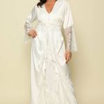 Robe Longo em Cetim com Renda Milena - Miss Victtoria