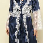 Robe Longo em Cetim com Renda Milena - Miss Victtoria