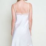 Camisola Midi em Cetim e Renda Mirela - Miss Victtoria