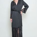 Robe Longo em Cetim e Renda Mirela - Miss Victtoria
