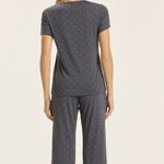 Pijama Feminino Manga curta e Capri Basic Poá