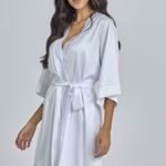 Robe Curto em Cetim Nicole