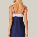 Camisola Curta Alça em Renda Estreita Lace